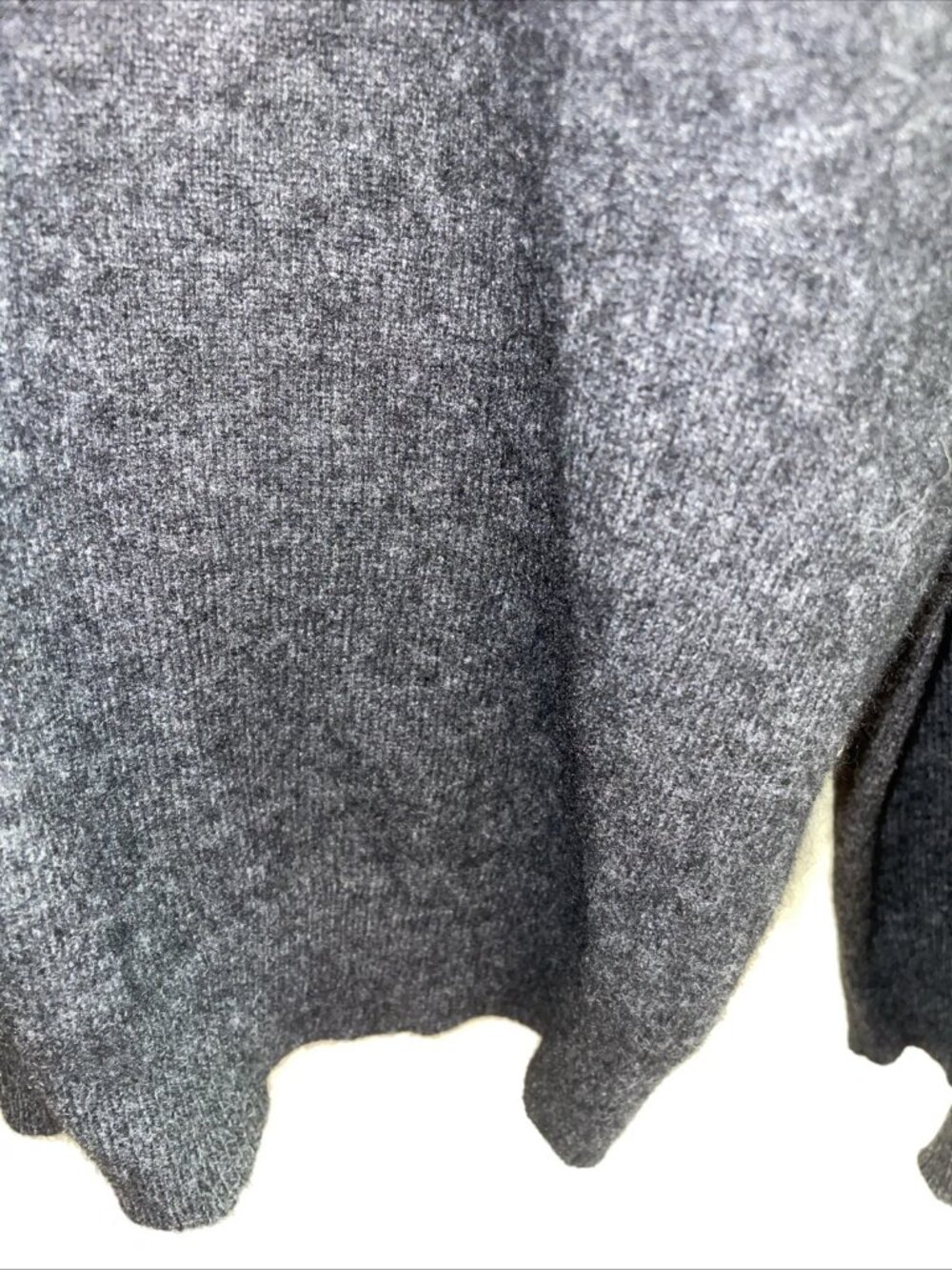 Club Room 100% Cashmere Sweater - Mens Sz L- Black V-Neck Long Sleeve Academia - Picture 9 of 13